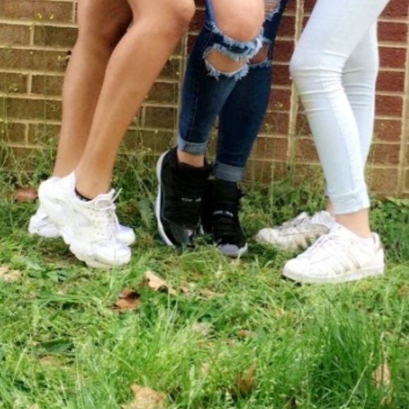 space jam 11's - Picture 2 of 2